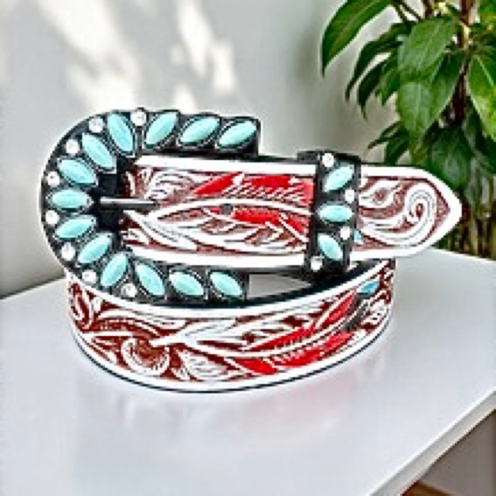🆕Turquoise, Red and Brown Western Belt. Size M. NWT.